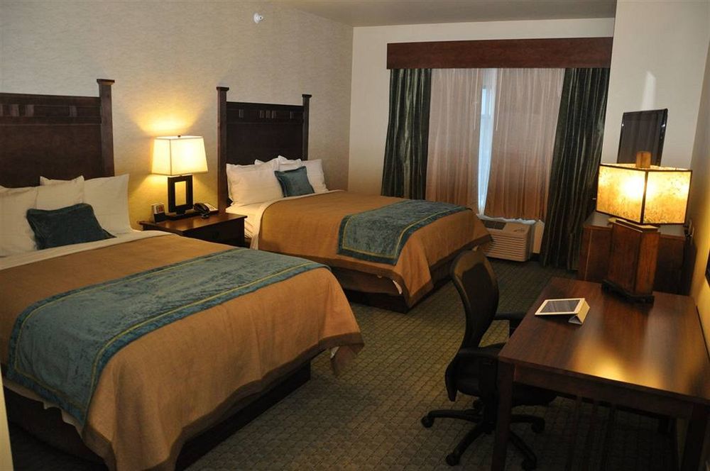 Little Missouri Inn & Suites Watford City Bagian luar foto